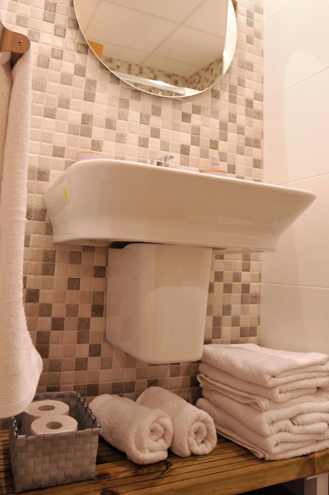 Alhambra.mesones 4 Appartement *